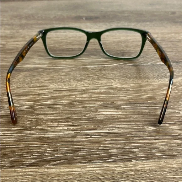 🕶 Ray-Ban RX5228 Green Optical Frames with Tortoise Temples53–17–140